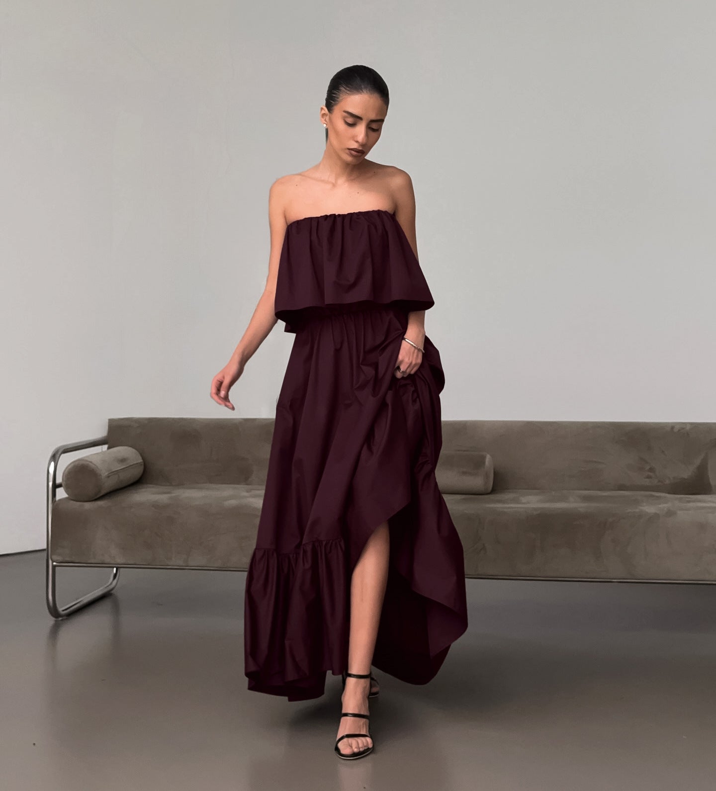 Bare-Shoulder Beauty — Ruffled Strapless Dress