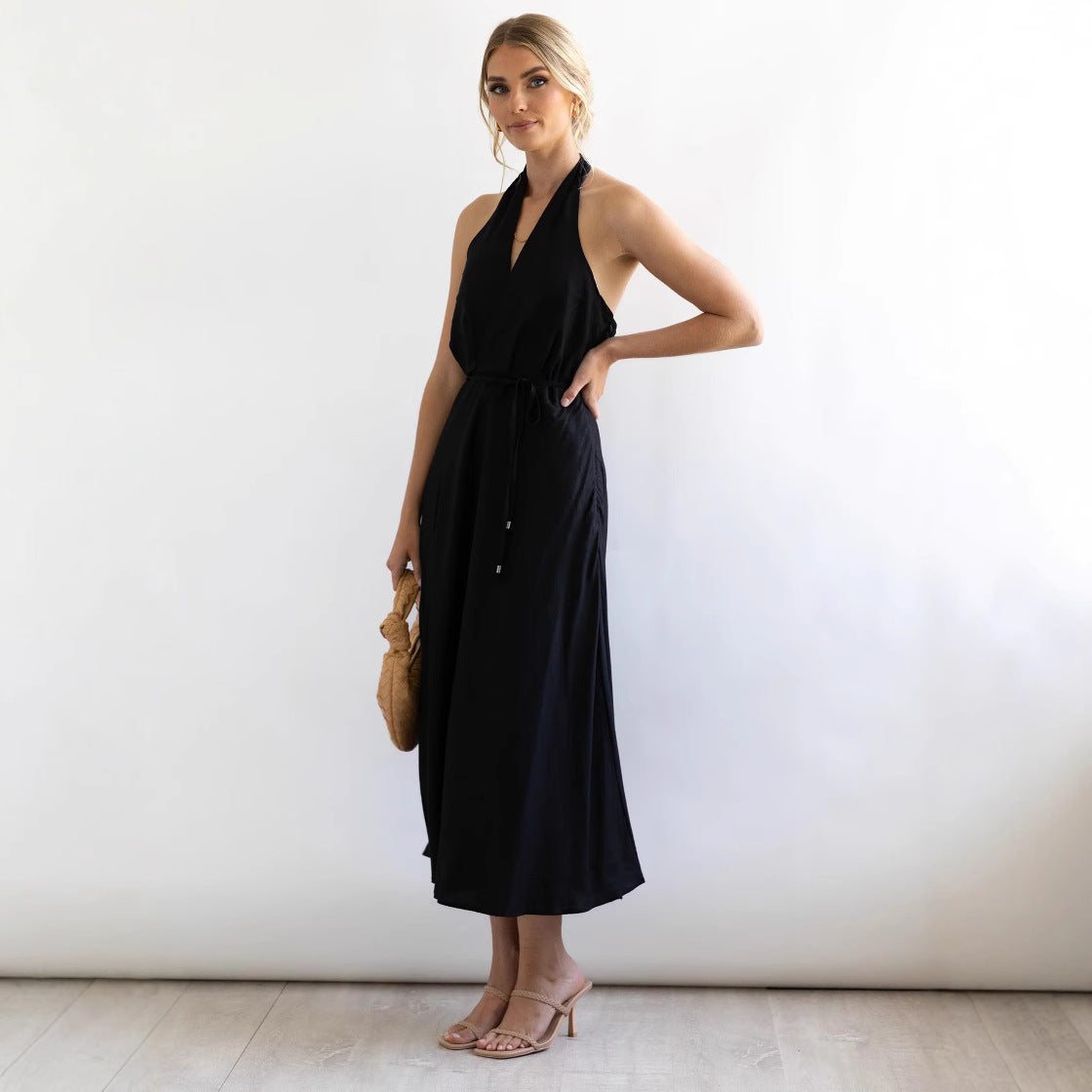 Halter Ego — Halterneck Sexy Backless Dress
