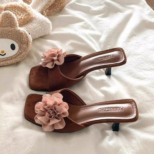 Florally Fabulous — Vintage Floral One-Strap Heel Slides