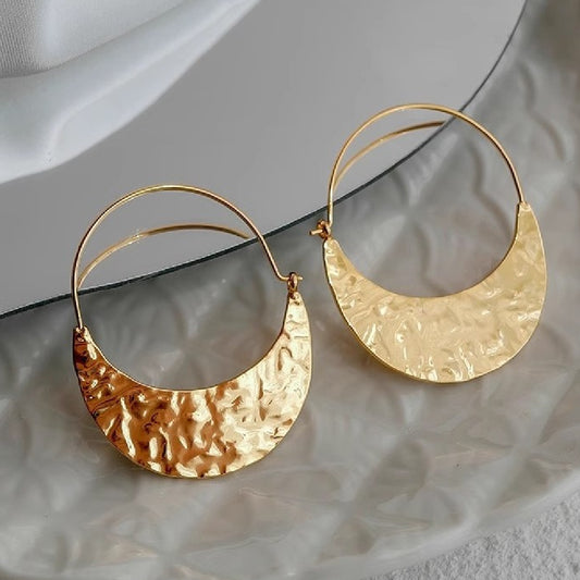 Fan-tastic Flare — 18K Gold-Plated Fan-Shaped Earrings for Women