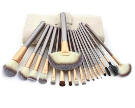 Brush Up Your Beauty — 7-Piece Persian Makeup Brush Set, Rice White