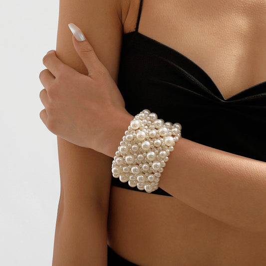 Geometric Glam — Retro Beaded Bracelet for Women
