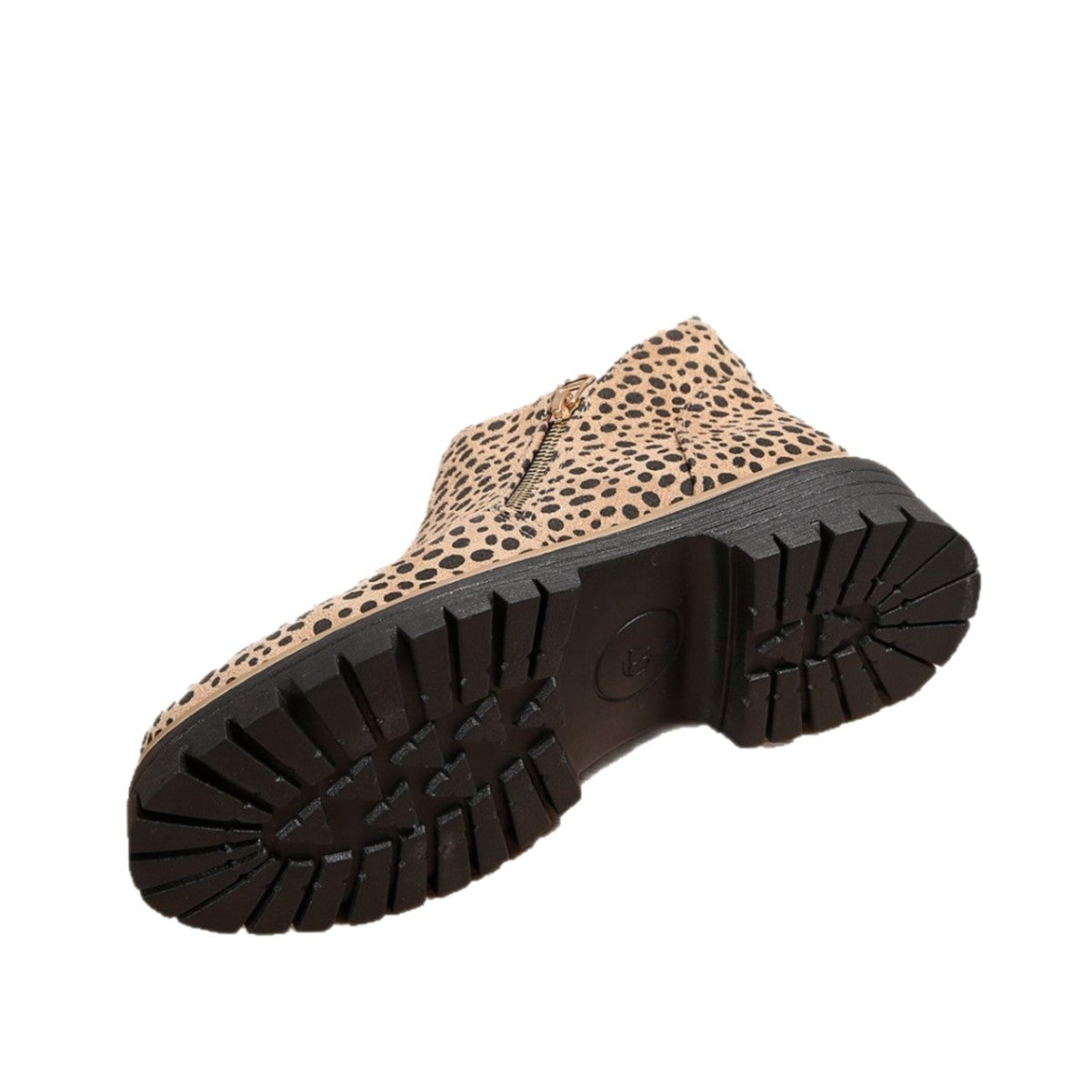 Leopard Luxe — Pointed-Toe Low-Top Fashion Boots
