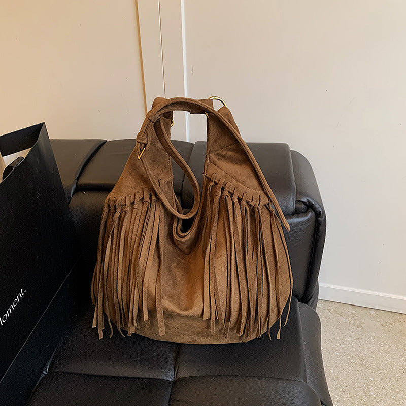 Dumpling Darling — Large Capacity Retro Messenger Bag