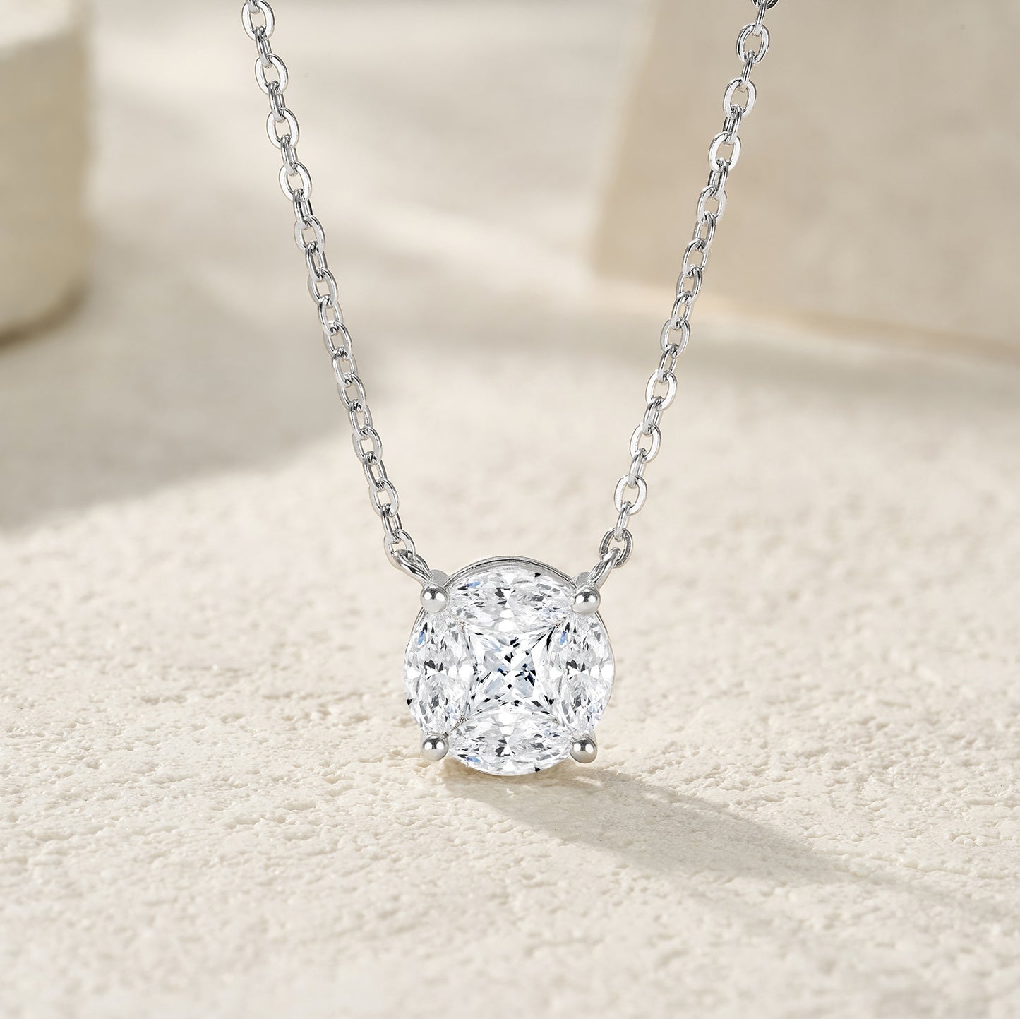 Moissanite Marvel — S925 Platinum Plated Moissanite Pendant