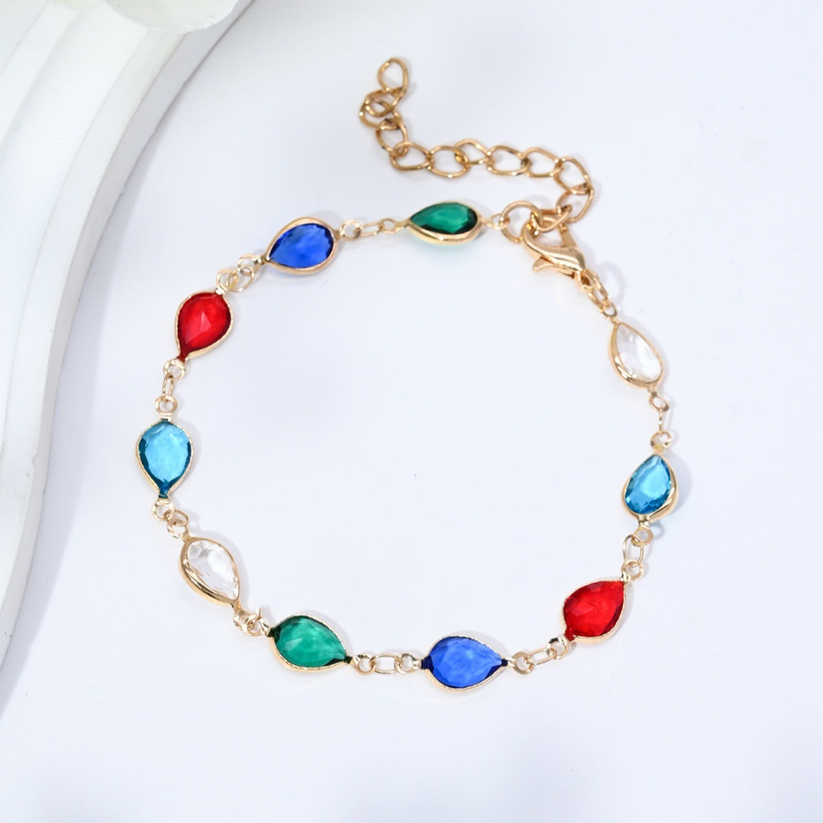 Heartfelt Sparkle — Red Diamond Niche Light Luxury Necklace