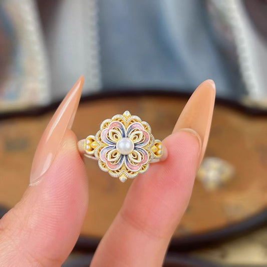 Pearl Blossom — Vintage Enamel Flower & Pearl Gold-Plated Ring