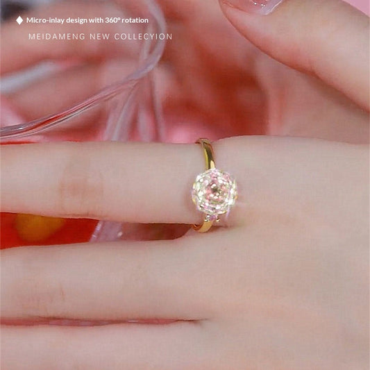 Petal Pivot — Rotatable Flower Ring, Elegant & Adjustable