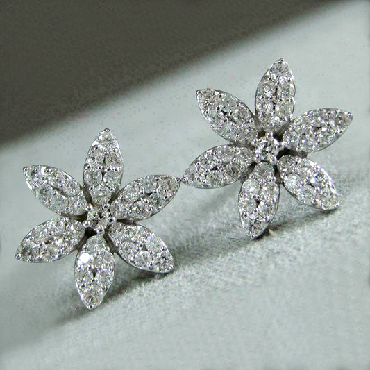 Snowhemian Rhapsody — Snowflake Zircon Stud Earrings