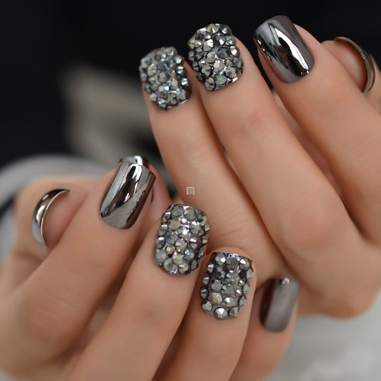 Metallic Marvels — Women's Chrome Finish False Nails