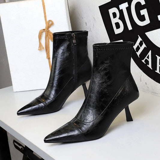 Sleek & Chic — Slim Soft Leather Pointed Toe Single Boots
