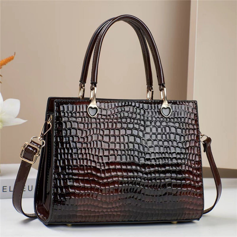 Commuter Chic Tote — Contrast-Color Commuter Tote Bag