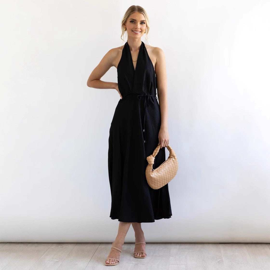 Halter Ego — Halterneck Sexy Backless Dress