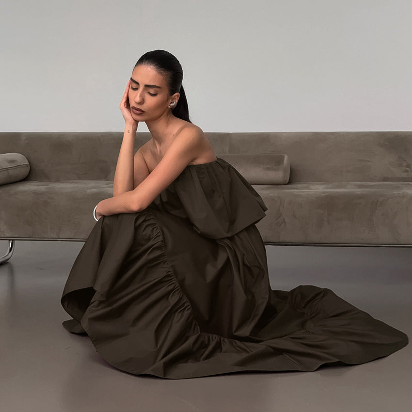 Bare-Shoulder Beauty — Ruffled Strapless Dress