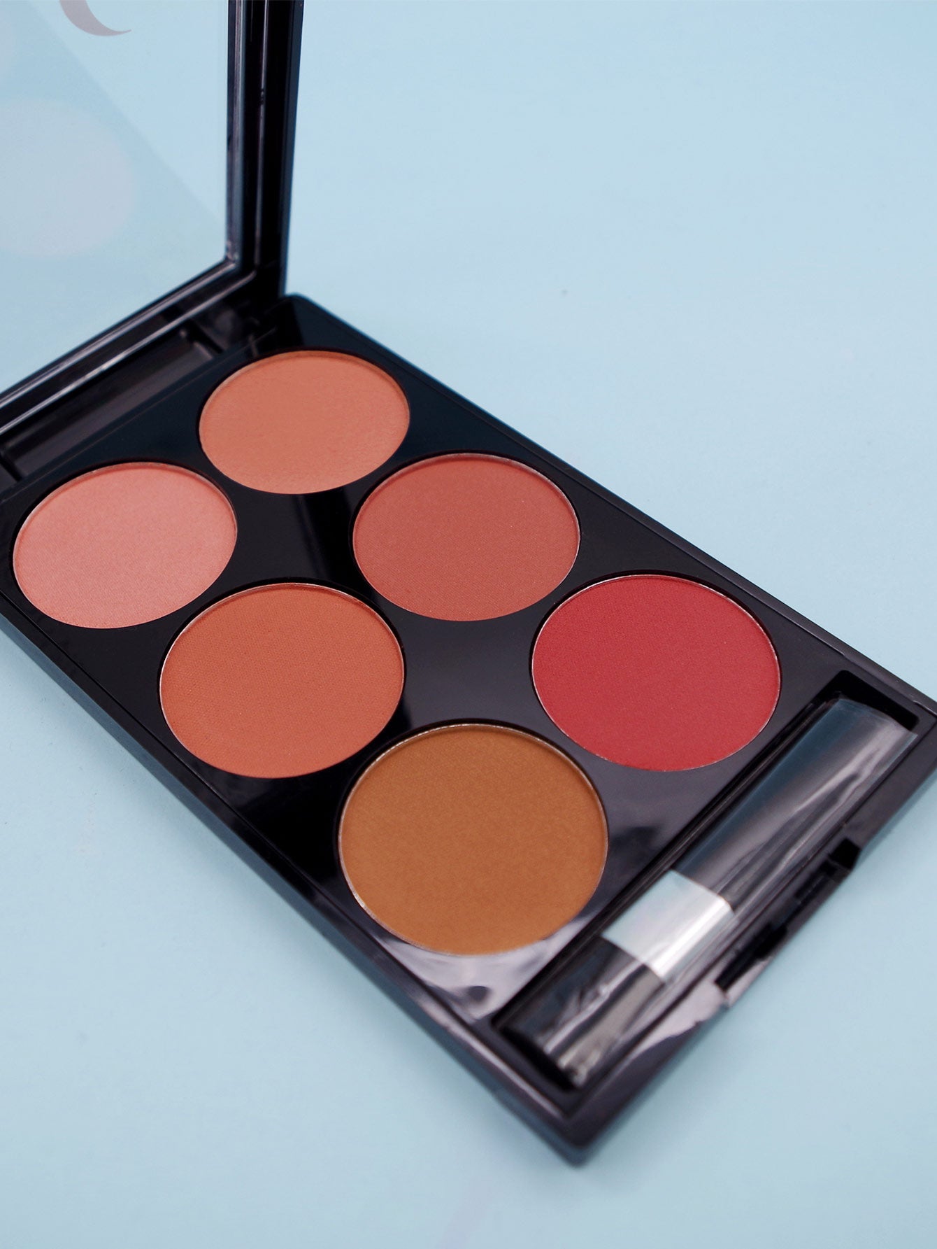 Blush & Beyond — 6-Color Face Repair Palette