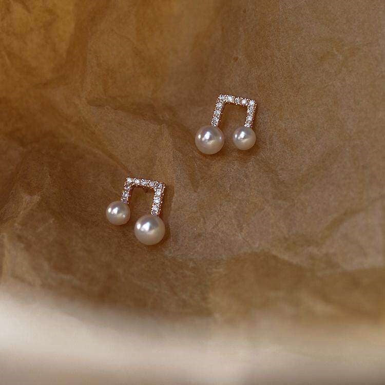 Melody of Pearls — Movement Notes Pearl Earrings for Women