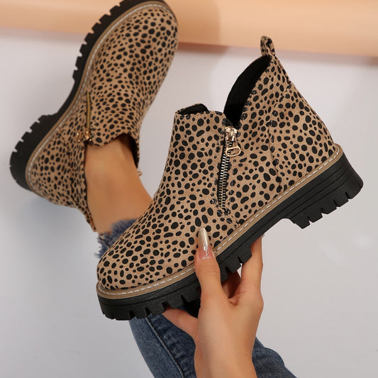 Leopard Luxe — Pointed-Toe Low-Top Fashion Boots