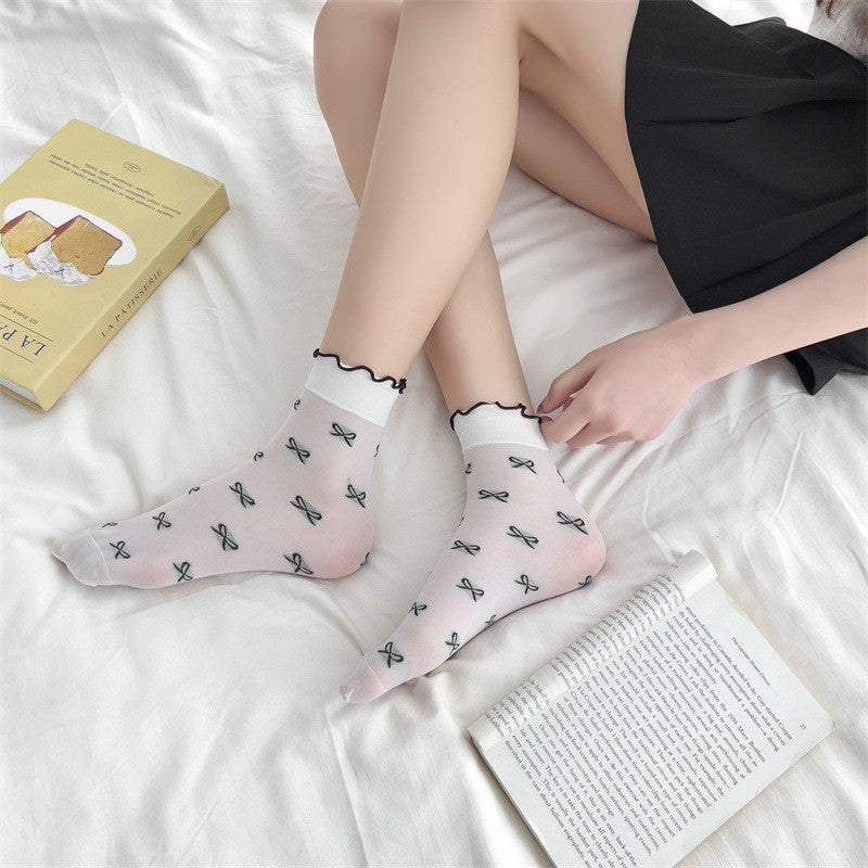 Sheer Delight — 4-Pair Lace Fungus Glass Ankle Socks