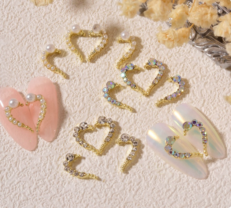 Heart's Desire — Alloy Love Heart Nail Art Jewelry, Rhinestone Piece