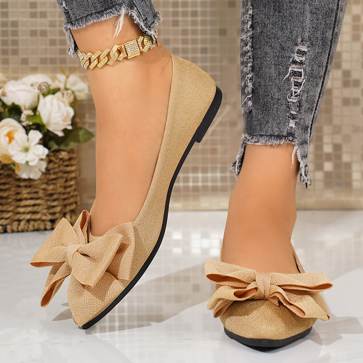 Bow Down — Plus-Size Bow-Tie Pointed-Toe Slip-On Shoes