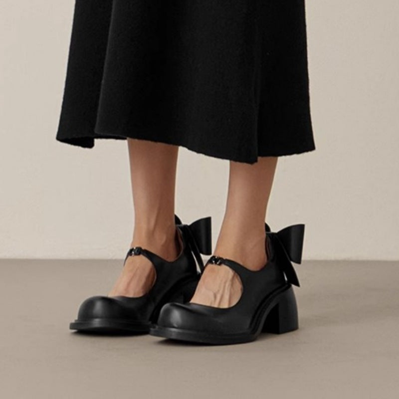 Pumps & Circumstance — Small Leather Bow Pumps