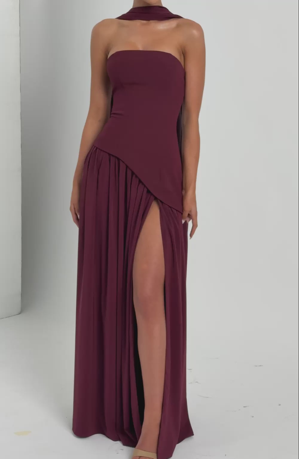 Maxi-mum Style — Flowy Bohemian Maxi Dress with Pockets
