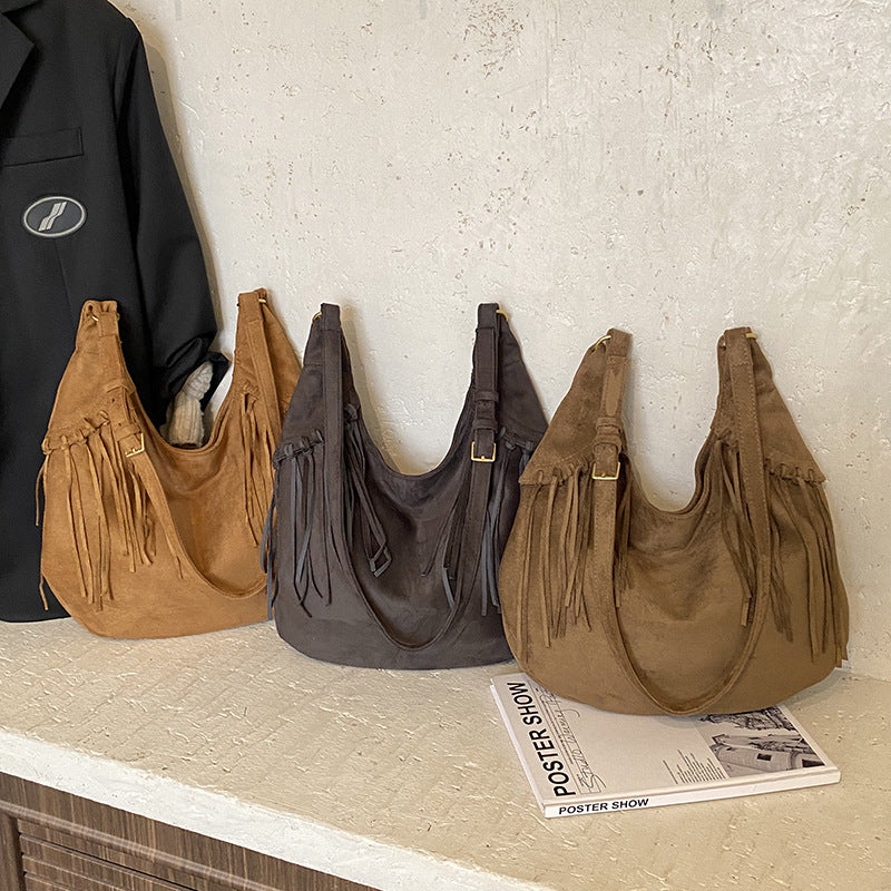 Dumpling Darling — Large Capacity Retro Messenger Bag