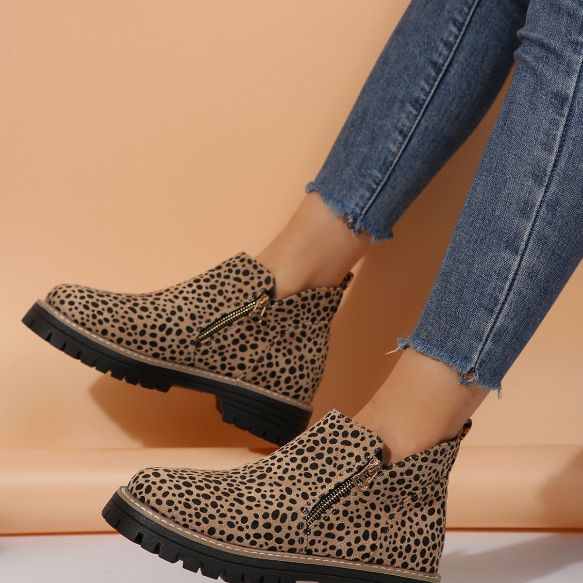 Leopard Luxe — Pointed-Toe Low-Top Fashion Boots